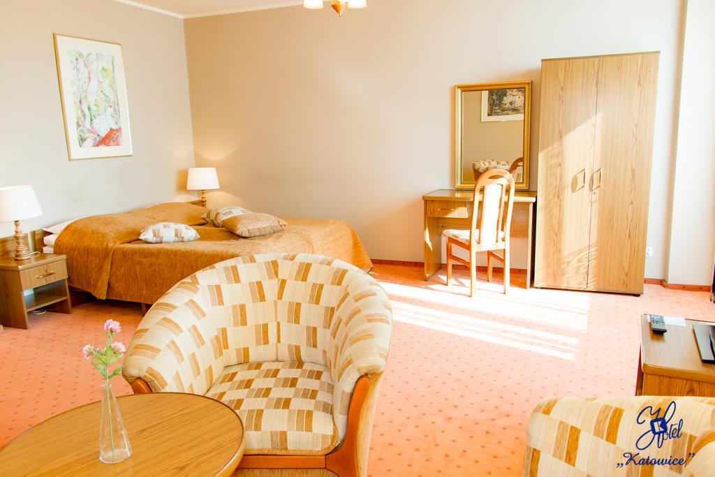 Hotel Katowice Economy Екстериор снимка